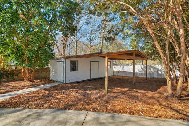 1808 Seminole Trail, Waycross, GA 31501