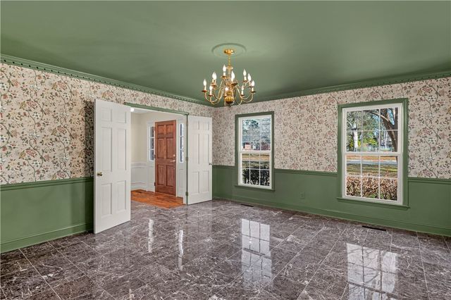 1808 Seminole Trail, Waycross, GA 31501