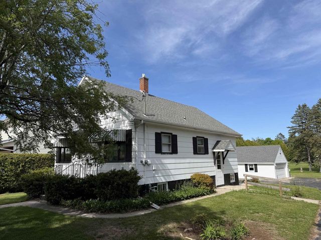3621 TANNERY ROAD, Two Rivers, WI 54241