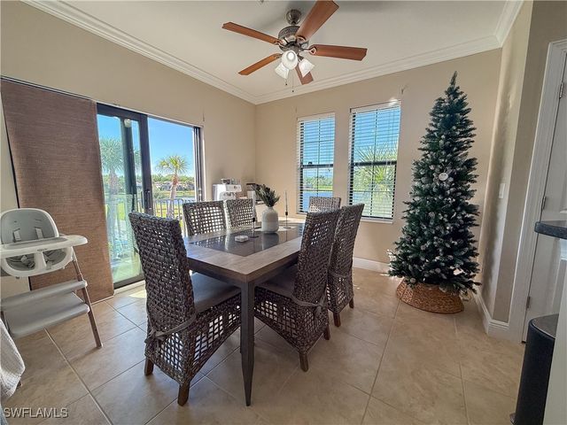 1439 Santiago CIR 2101, Naples, FL 34113