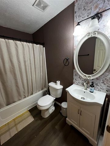 25 Antler Boulevard, Mcloud, OK 74851