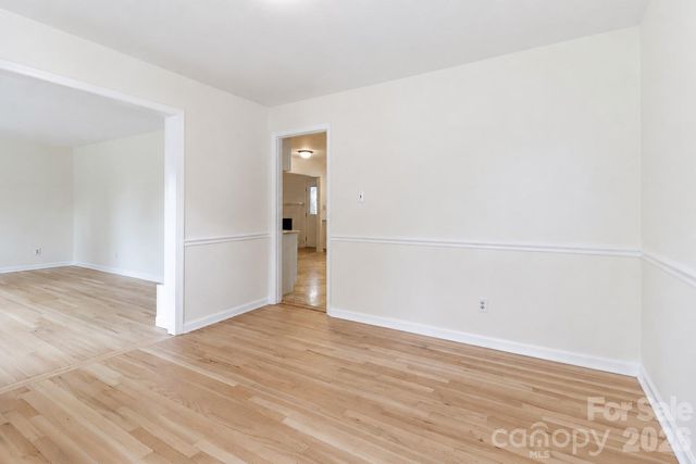 7441 Riding Trail Road, Charlotte, NC 28212