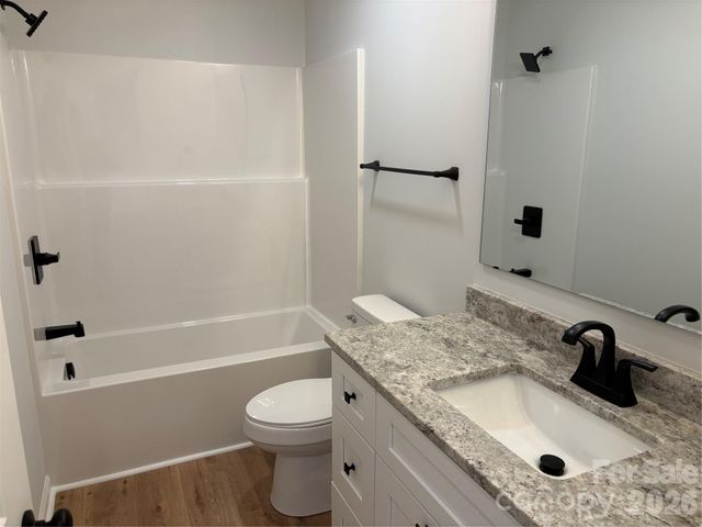 326 S Greenbriar Road, Statesville, NC 28625