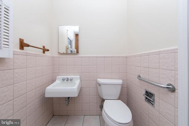 890 MANTUA BLVD, Sewell, NJ 08080