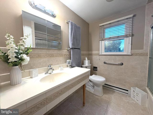 890 MANTUA BLVD, Sewell, NJ 08080