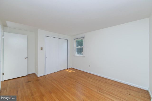 890 MANTUA BLVD, Sewell, NJ 08080