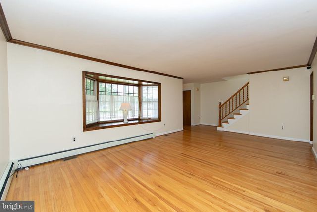 890 MANTUA BLVD, Sewell, NJ 08080