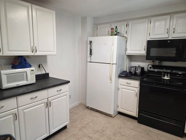 222 Buck Island Road APT 2-6, West Yarmouth, MA 02673