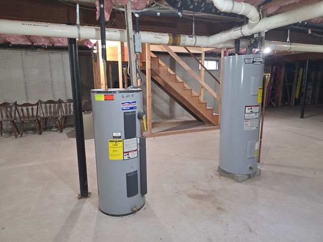 222 Buck Island Road APT 2-6, West Yarmouth, MA 02673