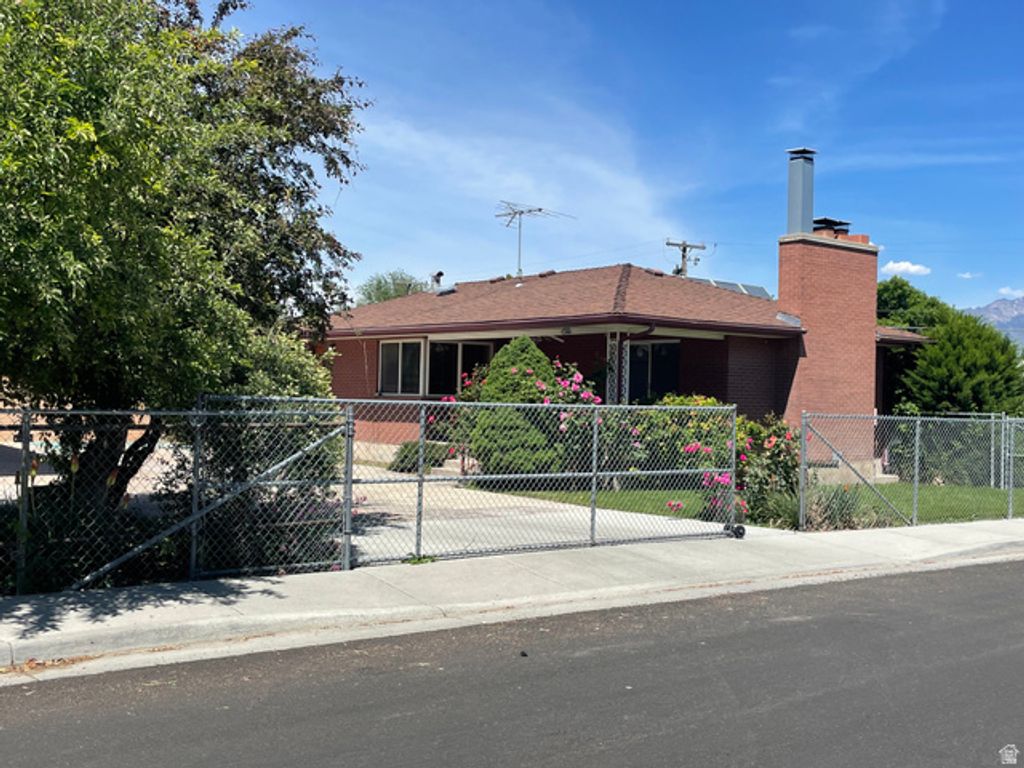 12944 S 1830 W, Riverton, UT 84065 — exterior