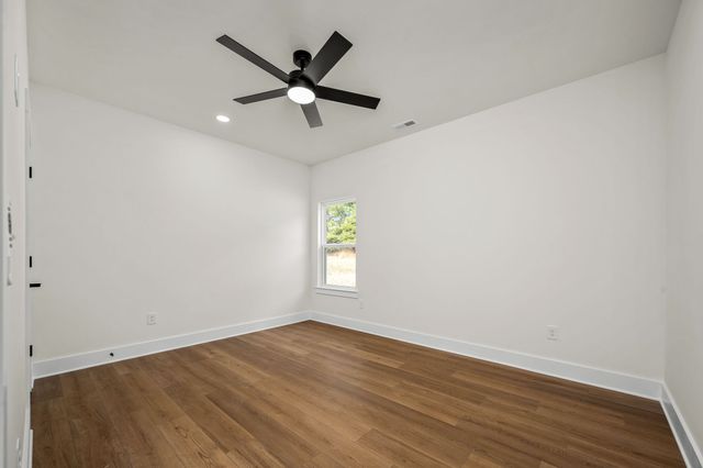 4185 Asbury Road, Manchester, TN 37355