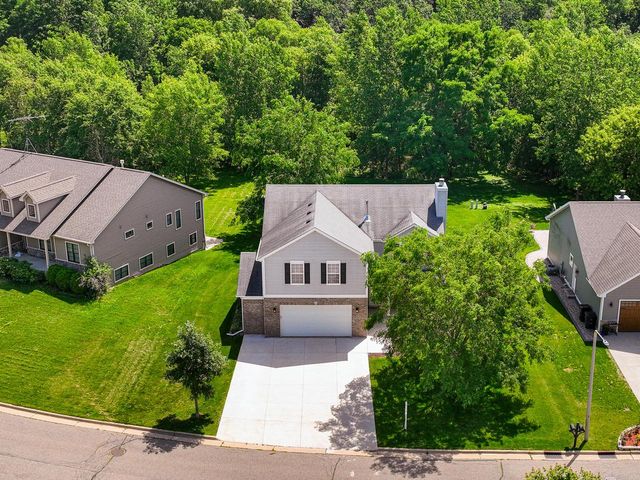 501 Manning WAY, Lake Geneva, WI 53147