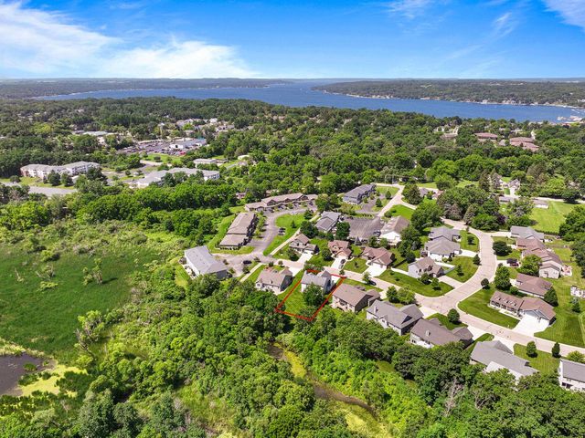 501 Manning WAY, Lake Geneva, WI 53147