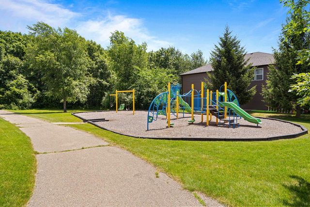 501 Manning WAY, Lake Geneva, WI 53147