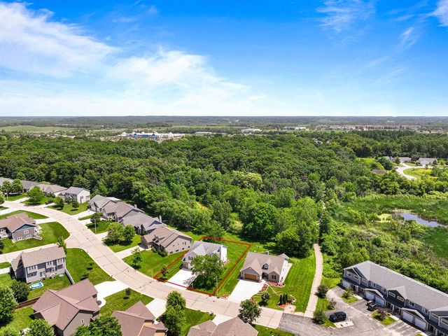 501 Manning WAY, Lake Geneva, WI 53147