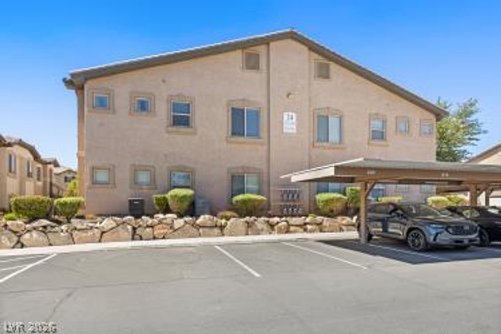 8985 South Durango Drive 2096, Las Vegas, NV 89113 — photo 2