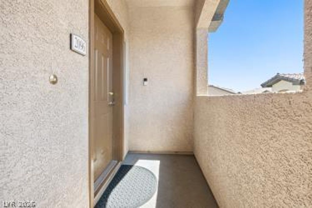 8985 South Durango Drive 2096, Las Vegas, NV 89113 — photo 4