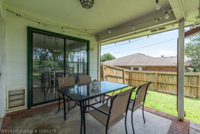 1421 Briarwood Drive, Alma, AR 72921