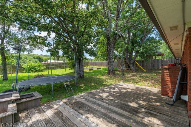 1421 Briarwood Drive, Alma, AR 72921