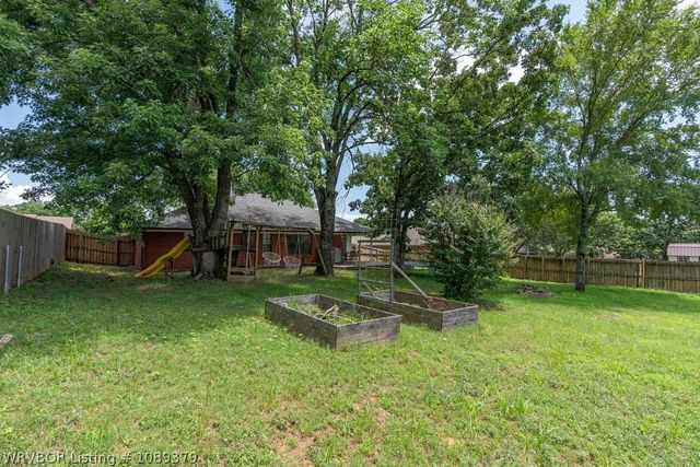 1421 Briarwood Drive, Alma, AR 72921