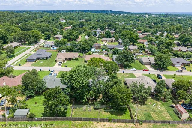 1421 Briarwood Drive, Alma, AR 72921