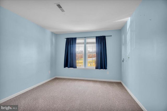 17 HORNER LN, Swedesboro, NJ 08085