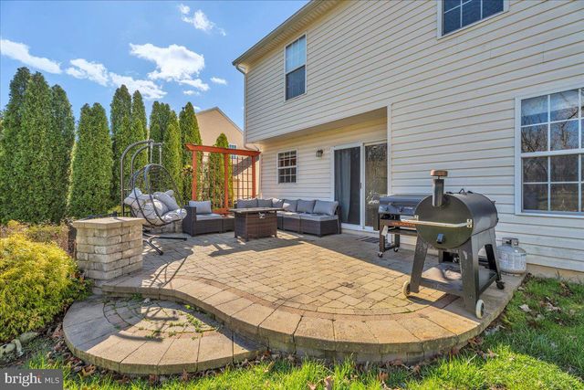 17 HORNER LN, Swedesboro, NJ 08085