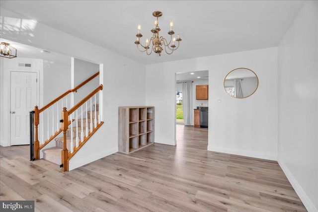 17 HORNER LN, Swedesboro, NJ 08085