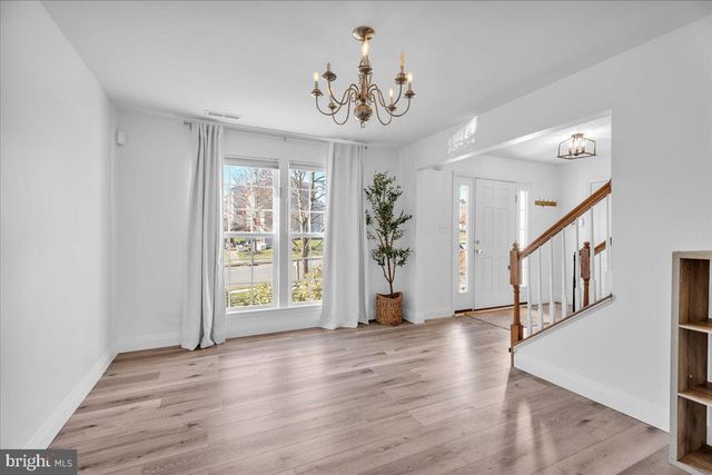 17 HORNER LN, Swedesboro, NJ 08085