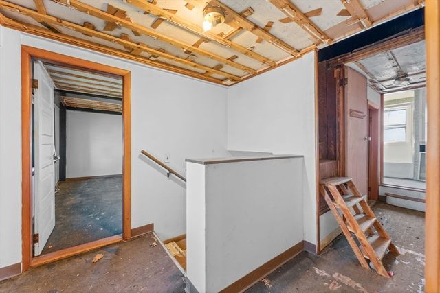 90 Water St, Danvers, MA 01923