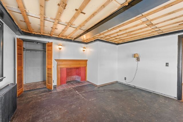 90 Water St, Danvers, MA 01923