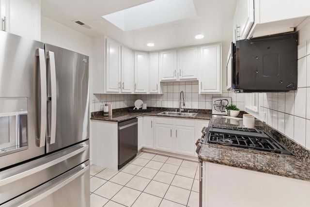 14 Bradford Drive, South San Francisco, CA 94080