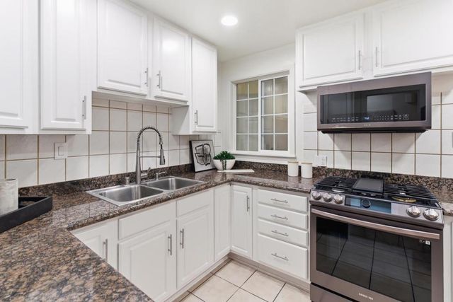 14 Bradford Drive, South San Francisco, CA 94080