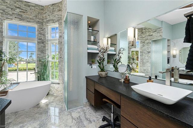 5566 River Bay DR, Punta Gorda, FL 33950