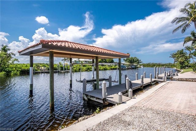 5566 River Bay DR, Punta Gorda, FL 33950