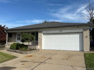 13505 Yvonne Drive, Warren, MI 48088
