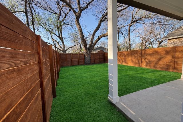 2716 Dorris Street, Dallas, TX 75215