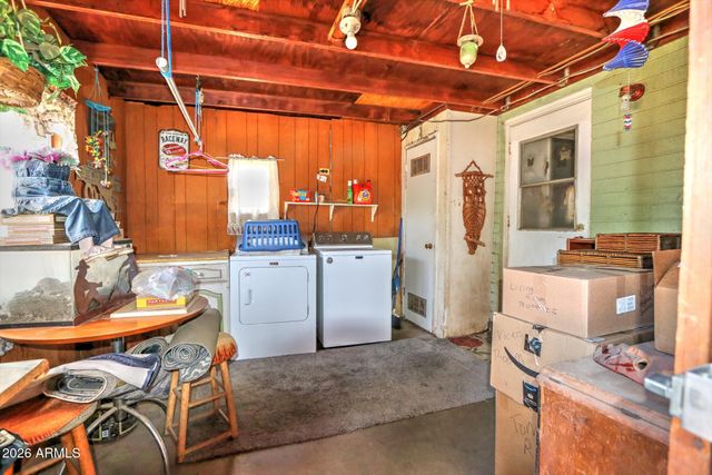 1514 W 1ST Place, Mesa, AZ 85201