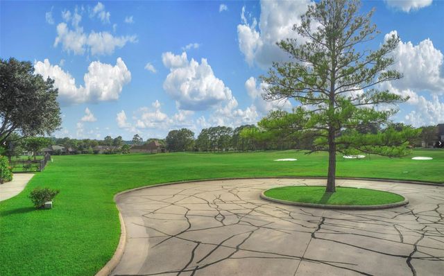 26 Naples Siding Court, Montgomery, TX 77356