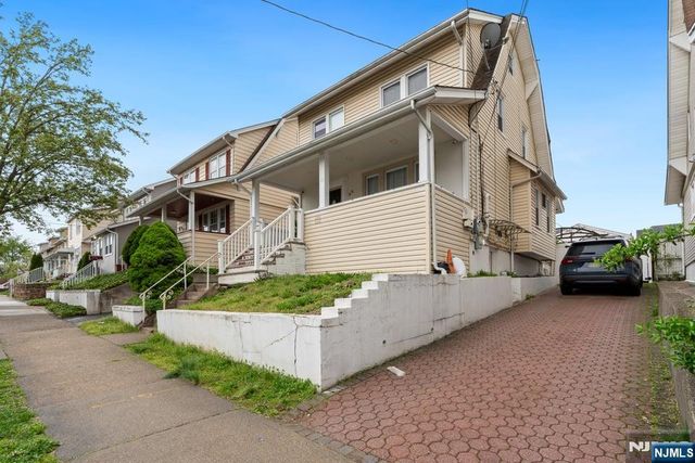 89 6th Street, Clifton, NJ 07011