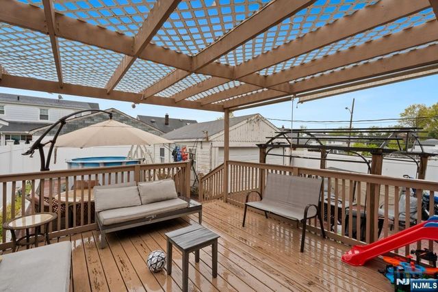 89 6th Street, Clifton, NJ 07011