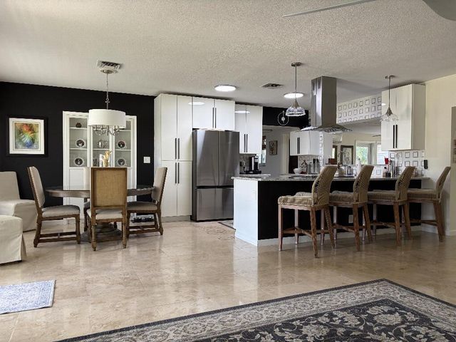 1431 S Ocean Boulevard 11, Lauderdale By The Sea, FL 33062