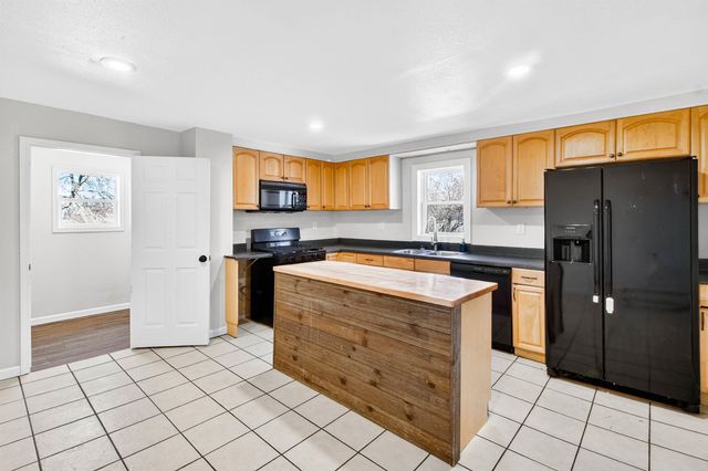 1941 E River Road, Mount Pleasant, MI 48858