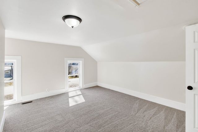 1941 E River Road, Mount Pleasant, MI 48858