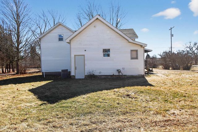 1941 E River Road, Mount Pleasant, MI 48858