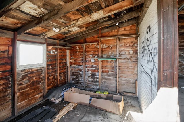 1941 E River Road, Mount Pleasant, MI 48858