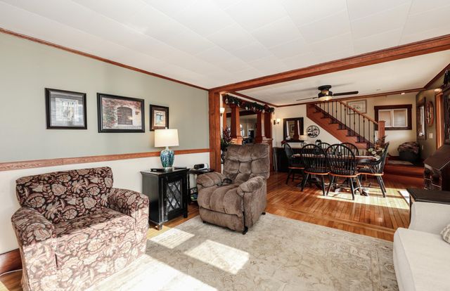 11 Richmond Street, Littleton, NH 03561