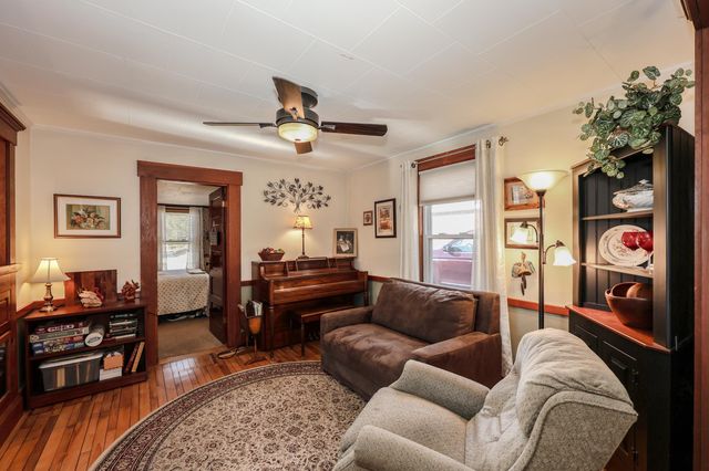 11 Richmond Street, Littleton, NH 03561