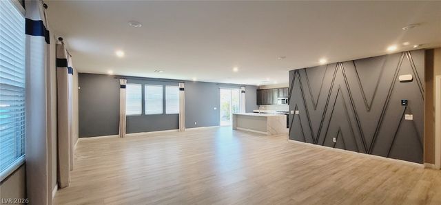 8745 Boa Vista Avenue, Las Vegas, NV 89148