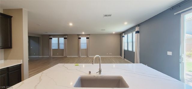8745 Boa Vista Avenue, Las Vegas, NV 89148